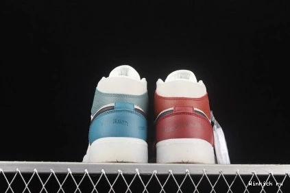 AIR JORDAN 